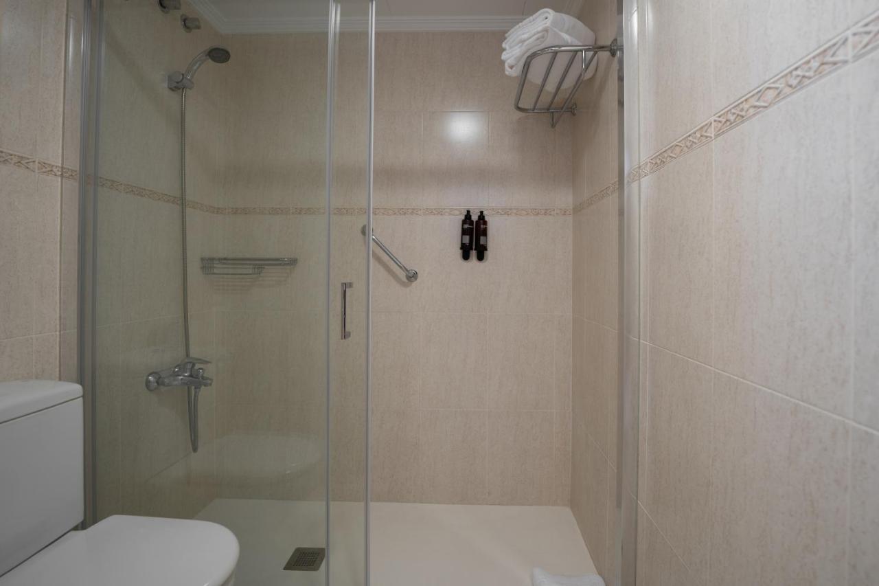 Beatrix 2000 Apartment Pineda de Mar Exterior foto