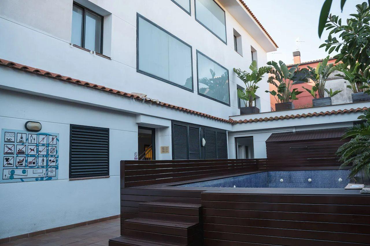 Beatrix 2000 Apartment Pineda de Mar Exterior foto